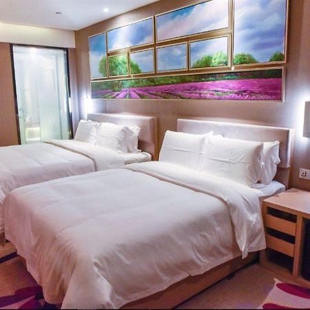 Lavande Hotel Zhuhai Tang University City Exterior photo